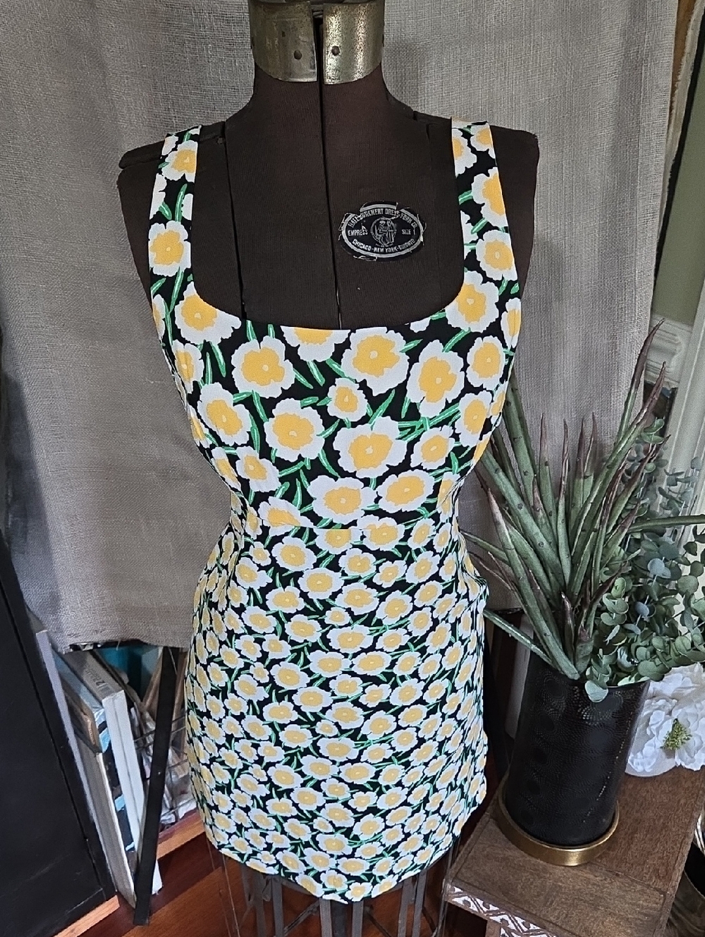 DVF Floral Scoop Neck Dress in Black & Yellow 6